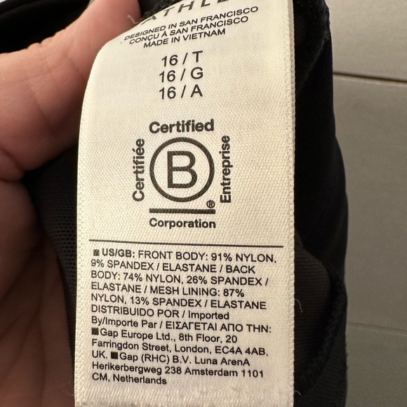 Athleta black pintuck pull on woman’s athleisure pant. 16T - Picture 9 of 11